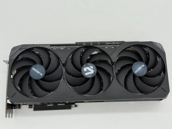 Gigabyte RTX 5070ti Gaming OC Front High View 2