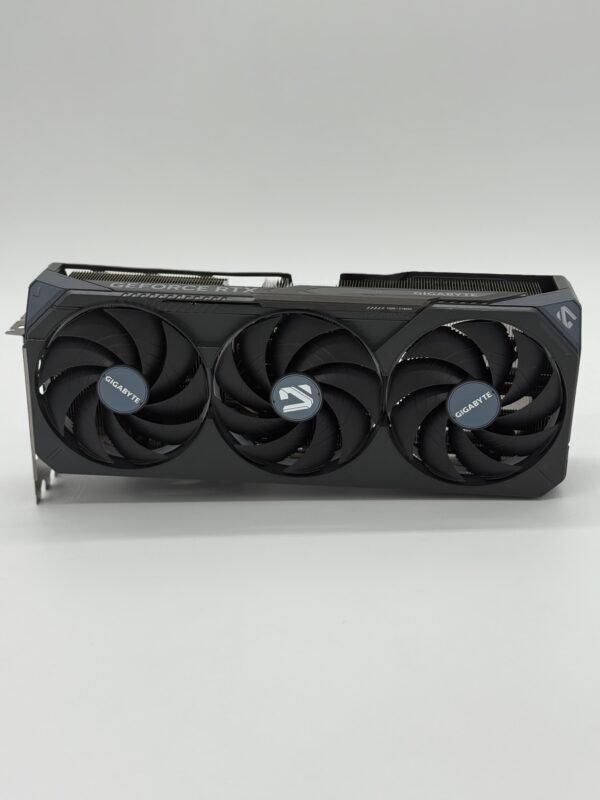 Gigabyte RTX 5070ti Gaming OC Front View