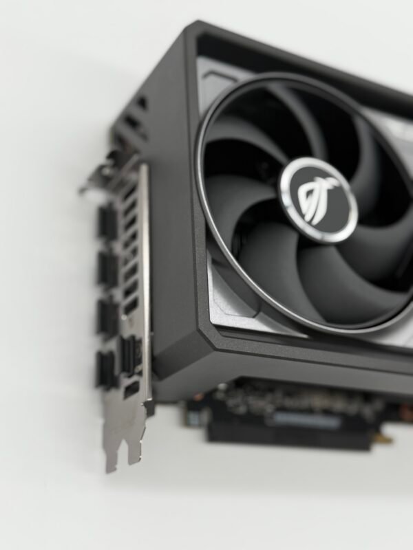ASUS ROG Astral GeForce RTX 5080 16GB GDDR7 PCIe 5.0 Graphics Card - Image 14