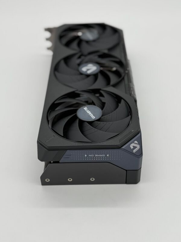 Gigabyte RTX 5080 Gaming OC Front Side PCB View