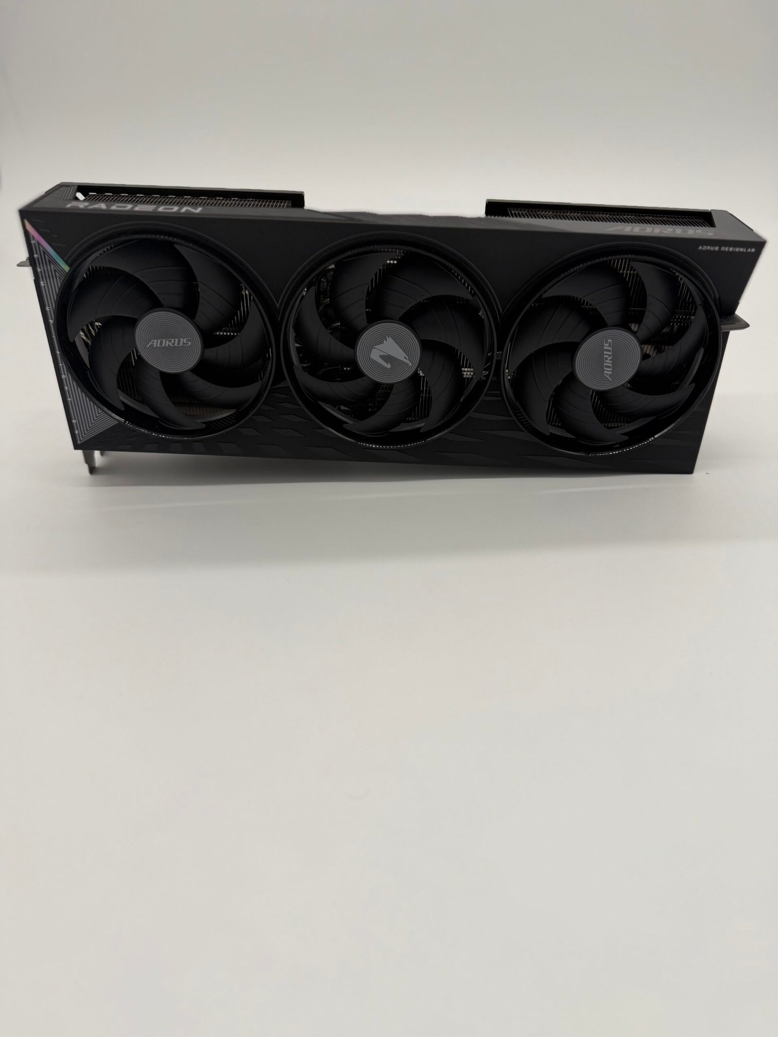 Gigabyte RTX 9070 XY Front View