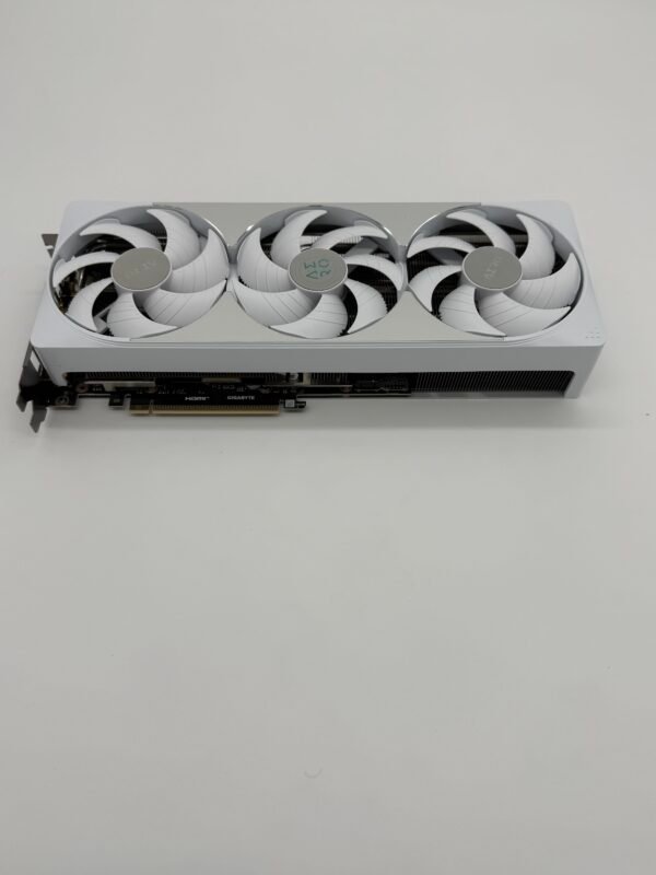 GIGABYTE GeForce RTX 5070 Ti AERO OC 16GB GDDR7 PCIe 5.0 Graphics Card – White - Image 8