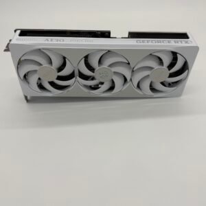 GIGABYTE GeForce RTX 5070 Ti AERO OC 16GB GDDR7 PCIe 5.0 Graphics Card – White